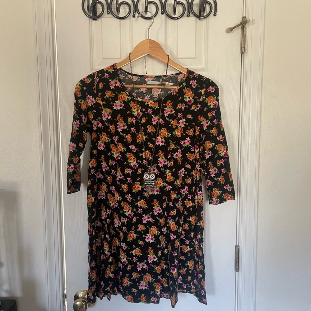 Kimchi Blue 3/4 Sleeve Voluminous Swingy Dress - Picture 4 of 10